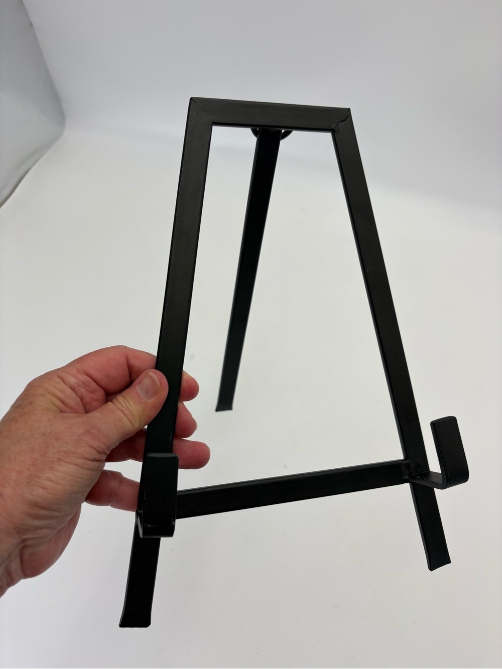 Medium Black Metal Display Easel Stand - Heavy Duty